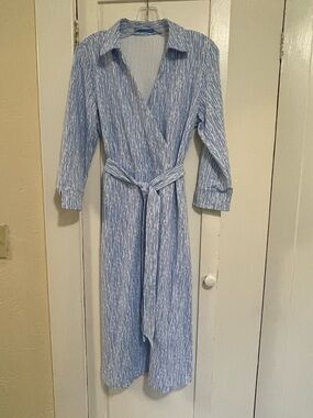 J. McLaughlin Verte mide dress faux wrap size medium